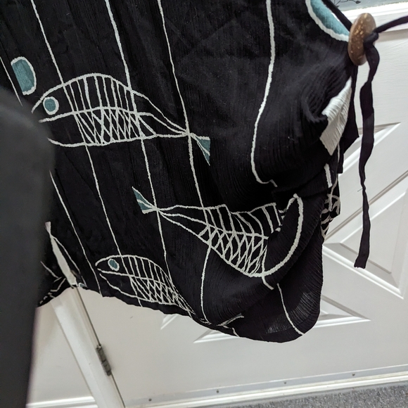 - Vasna Lagenlook dress. Gauze like rayon material. size Medium. Fish patt… - Picture 8 of 10